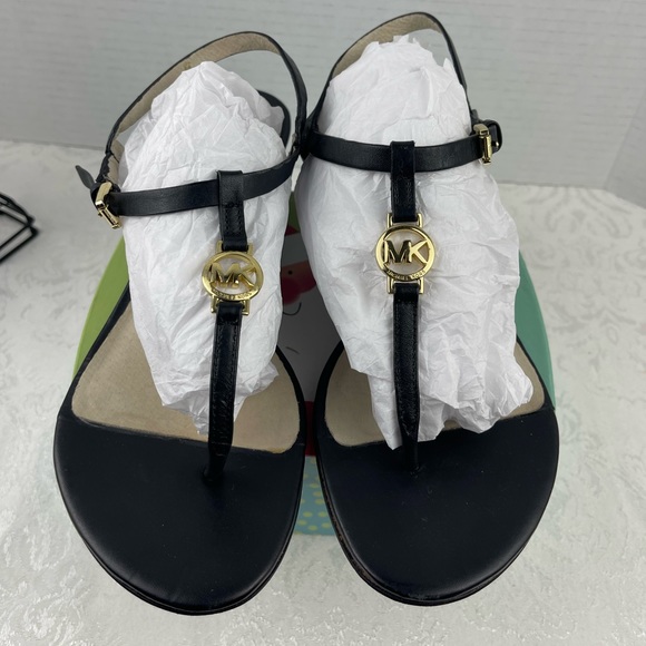 MICHAEL Michael Kors Shoes - ✅MICHAEL KORS✅ Ladies Sandals